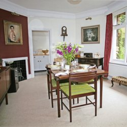 West End Lodge B&B - dining room
