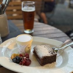 Hafenhalle - Chocolate cake