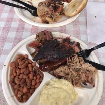 Big John's Texas BBQ - Pulled Pork Sandwich and Sampler Plate - Barbeque Near Me - Page, Arizona Big John's Texas BBQ - Pulled Pork Sandwich and Sampler Plate - Barbeque Near Me - Page, Arizona
