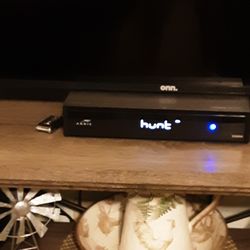 Davis Communications - Stuck on stupid! Over 48 hours again!