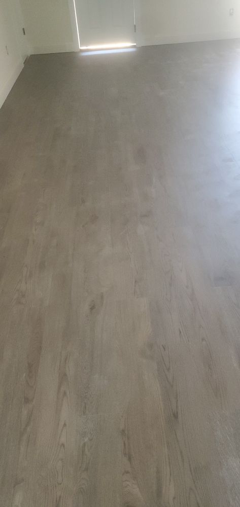 Slide of Gray's Flooring