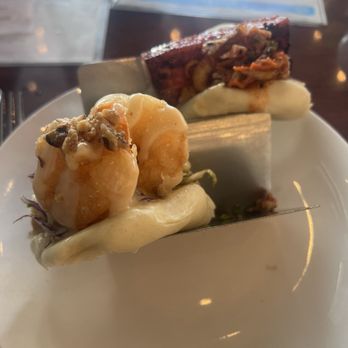 Ola Brew - Hilo - Shrimp Bao bun and pork belly Bao bun - Brewpubs Near Me - Hilo, Hawaii Ola Brew - Hilo - Shrimp Bao bun and pork belly Bao bun - Brewpubs Near Me - Hilo, Hawaii