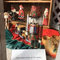 Quota Thrift Shop - It's Christmas time!