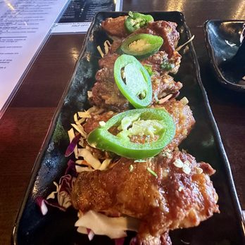 The Terrace - Spicy and sweet Chicken Wings, if you like Lemongrass this is your dish. - Asian Fusion Near Me - Hanalei, Hawaii