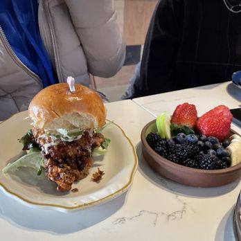 Sally Ann’s - Cafes Near Me - Pittsburgh, Pennsylvania