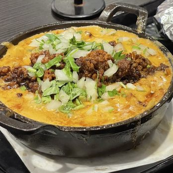 Que Vida Tacos - Queso Fundido with Chorizo - Tacos Near Me - Yorba Linda, California Que Vida Tacos - Queso Fundido with Chorizo - Tacos Near Me - Yorba Linda, California