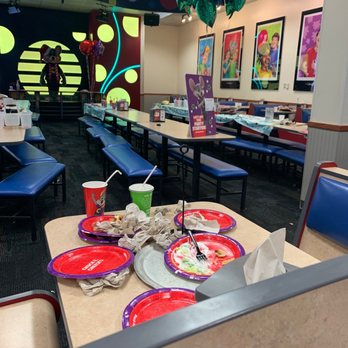 Chuck E. Cheese - No one has cleaned up - Pizza Near Me - San Diego, California Chuck E. Cheese - No one has cleaned up - Pizza Near Me - San Diego, California
