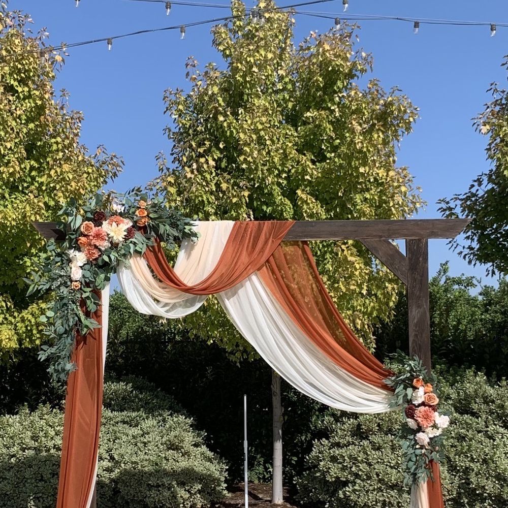 Simonian Farms - The arch had came with Venue! We decorated ourselves. It does come with 1 sheet if you would like to use theirs! - Venues & Event Spaces Near Me - Fresno, California Simonian Farms - The arch had came with Venue! We decorated ourselves. It does come with 1 sheet if you would like to use theirs! - Venues & Event Spaces Near Me - Fresno, California