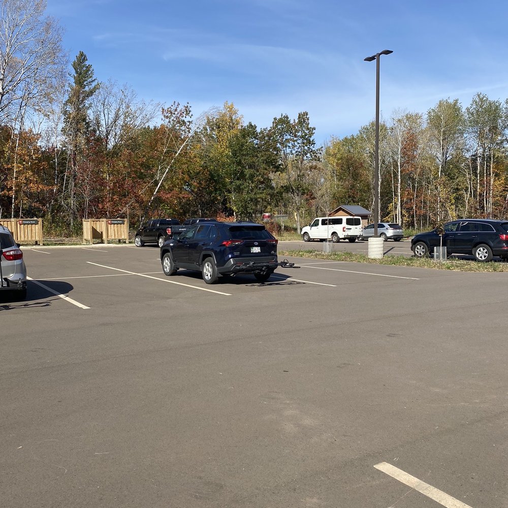 Sagamore Unit Mountain Bike Trails - Parking lot - Mountain Biking Near Me - Riverton, Minnesota