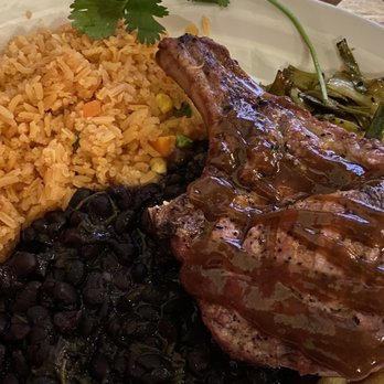 Kie Gol Lanee - Chuletas de Puerco - Mexican Near Me - Chicago, Illinois