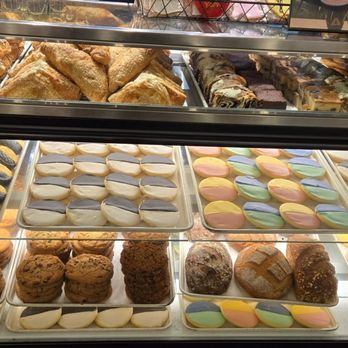 ZARO'S FAMILY BAKERY - GRAND CENTRAL TERMINAL TRACK 19 - Updated