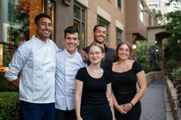 Kahlo & Loyal by null