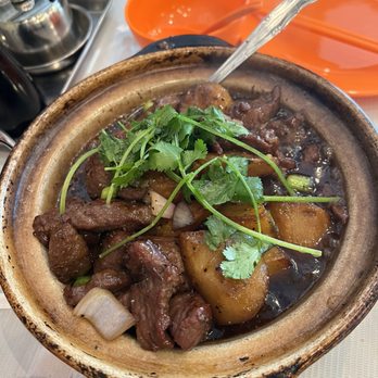Alice’s Kitchen - Potatoes Filet Mignon Cubes w/ House Sauce - Noodles Near Me - Temple City, California