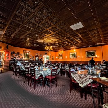 Kolbeh Kabob - the interior of a restaurant - Persian/Iranian Near Me - Orangevale, California