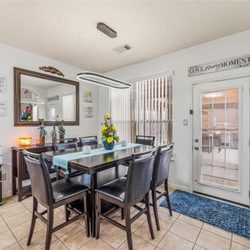 DWLLNG - Real Estate Photography - Antecomedor
