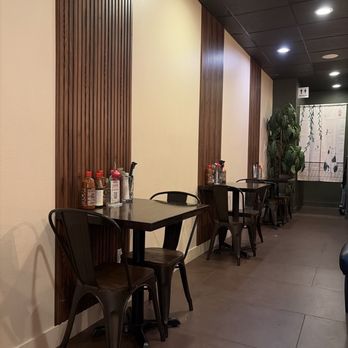 Pho A'mie - Dining area - Vietnamese Near Me - Fullerton, California Pho A'mie - Dining area - Vietnamese Near Me - Fullerton, California
