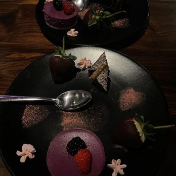 Azabu  - Desert - Japanese Near Me - Whittier, California