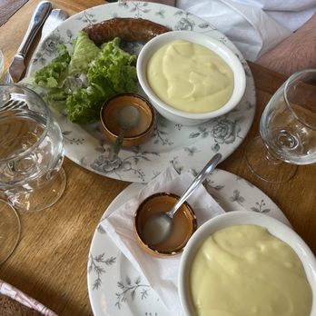 Le Bistrot des Vosges - Aligot potatoes and sausage - Bistros Near Me - Paris, 75