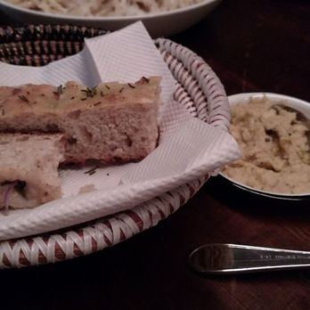 Le Fanfare - Italian Near Me - Brooklyn, New York