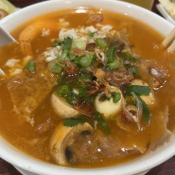 DK Cuisine - Banh Canh Tom Cua Thit Trung Cut - Vietnamese Near Me - Westminster , California