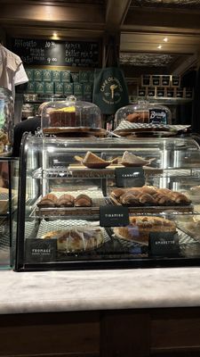 Café Olimpico - Vieux-Montréal by null