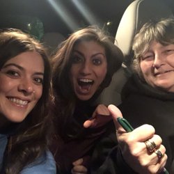 Taxi 101 - Sue is a savage!! Call her and nobody else here in Lincoln City!!! Salem & Seattle represents!!