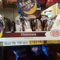 Yuen's Grocery & Liquor - Got my moon pies back in stock...yessah!