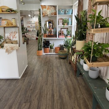 Grow Geneva - Home Decor Near Me - Geneva, Illinois