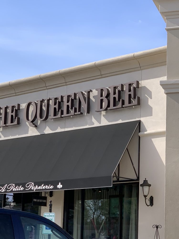 THE QUEEN BEE Updated September 2024 7415 Corporate Blvd, Baton