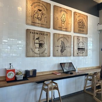 Super Duper Burgers - Burgers Near Me - Roseville, California