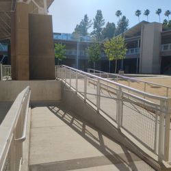 Sierra Madre Middle School