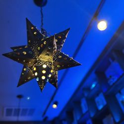 Cabos Cantina - Pretty star hanging from the ceiling