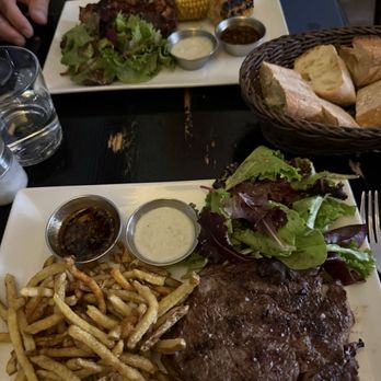 L'Aller Retour - Veal chop and ribeye - Wine Bars Near Me - Paris, 75