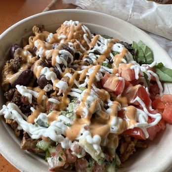 Sila's Mediterranean Restaurant - Create Your Own Bowl - Mediterranean Near Me - Chicago, Illinois