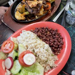Taqueria y Pupuseria Montecristo - Chicken and Steak Fajitas