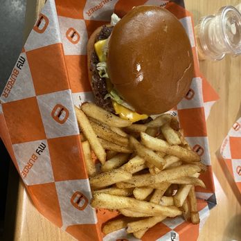 My Burger - Uptown - Jerk fries and Chipotle Beach Club - Burgers Near Me - Minneapolis, Minnesota My Burger - Uptown - Jerk fries and Chipotle Beach Club - Burgers Near Me - Minneapolis, Minnesota