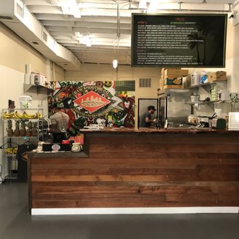 Raw Smoothie Co. - Best spot around to get an Açaí bowl! - Acai Bowls Near Me - Tampa, Florida