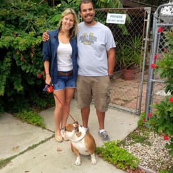 BLUFF DOG & CAT BOARDING KENNEL - Picking up Bella from a great stay with BB