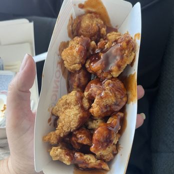 Sonic Drive-In - Honey BBQ Sauced Jumbo Popcorn Chicken - Burgers Near Me - ROSEVILLE, California Sonic Drive-In - Honey BBQ Sauced Jumbo Popcorn Chicken - Burgers Near Me - ROSEVILLE, California
