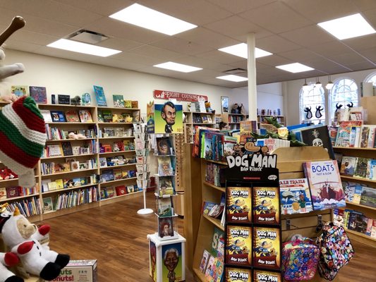 Eight Cousins Books by null