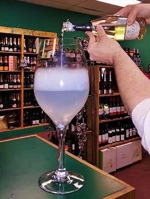 The Grapevine by null