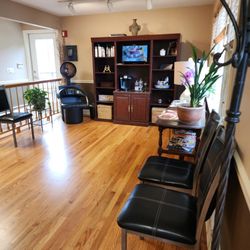 Karens Salon - Waiting room