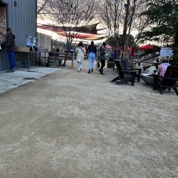 BarrelHouse Brewing Co - Outside view - Breweries Near Me - Paso Robles, California