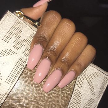 Lovely nail ♡ 🧡 Fall in love with your nails! 🍁 This butterfly-inspired orange