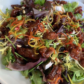 Café Pouchkine - Crispy duck salad - French Near Me - Paris, 75