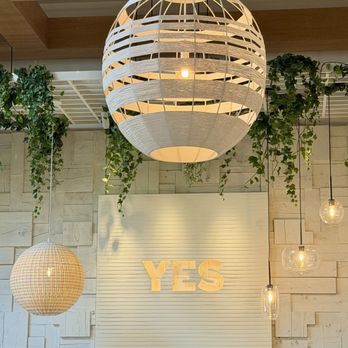 Summer House - New American Near Me - Las Vegas, Nevada