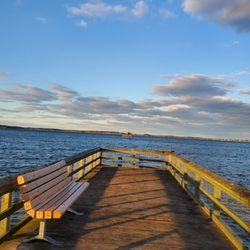 Queen Anne Co-Romancoke Pier - 11-13-22  Beautiful fall breeze going on :)