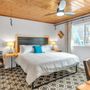 Photo of Highliner Hotel