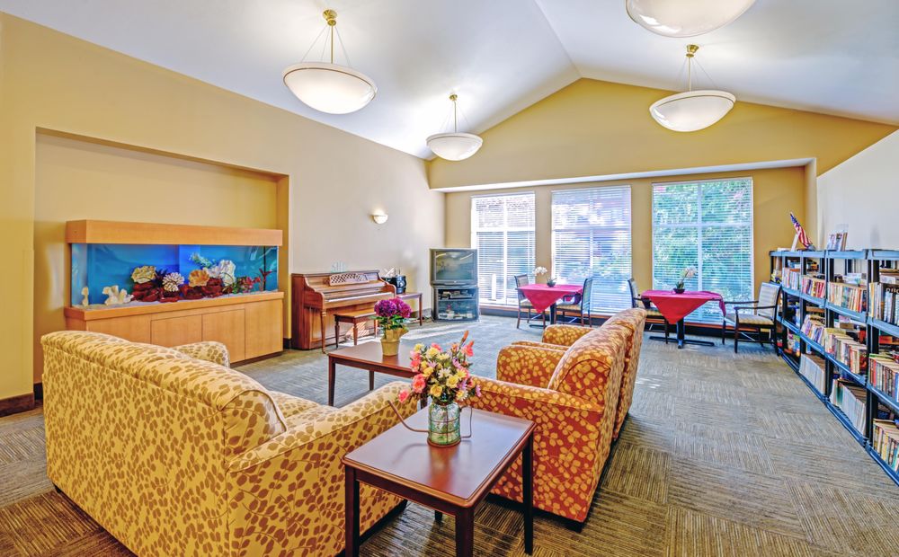 WESLEY DES MOINES HEALTH CENTER Updated August 2024 1122 S 216th St