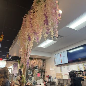Sharetea - Bakersfield - Inside - Bubble Tea Near Me - Bakersfield, California
